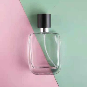 MUB Empty 50ml Luxury Pump Spray Bottles Clear Refillable Perfume Glass Bottle with Black Cover